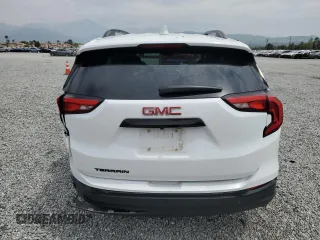 2021 GMC Terrain SLE z VIN 3GKALMEV4ML398415, wystawiony jako Copart lot #52561875 z przebiegiem 54 374 mil mil oraz Szkoda całkowita • Salvage title. Historia ofert i sprzedaży dostępna na DreamBid. Obrazek 6.