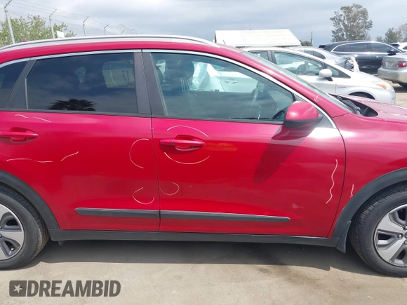 2017 Kia Niro LX with VIN KNDCB3LC1H5101819, listed as a IAAI auction lot 42064528 with 119,199 mi miles. Bid and sale history available at carsss.com. Image 14.