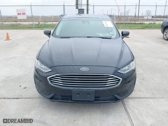 2019 Ford Fusion SE with VIN 3FA6P0HD7KR183712, listed as a IAAI auction lot 41543440 with 97,416 mi miles. Bid and sale history available at carsss.com. Image 6.