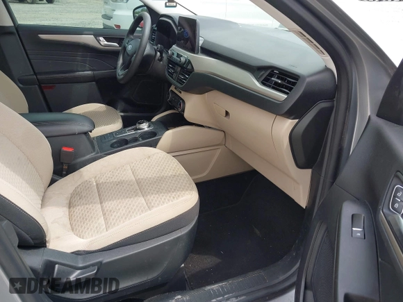 2021 Ford Escape SE с VIN 1FMCU0G67MUA99969, выставлен на аукционе IAAI как лот 42085819 с пробегом 57 221 миль миль и . История ставок и продаж доступна на DreamBid. Изображение 5.