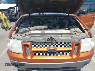 2001 Ford Explorer Sport Trac with VIN 1FMZU67E91UA85958, listed as a IAAI auction lot 42454056 with 230,627 mi miles and . Bid and sale history available at DreamBid. Image 10.