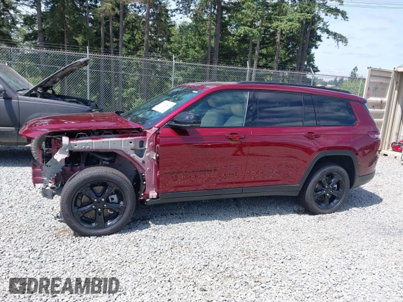 2024 Jeep Grand Cherokee Limited with VIN 1C4RJKBG3R8530486, listed as a IAAI auction lot 42373818 with 14,280 mi miles and . Bid and sale history available at DreamBid. Image 15.