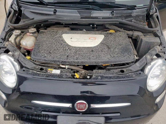 2014 FIAT 500e z VIN 3C3CFFGE7ET266999, wystawiony jako Copart lot #50703015 z przebiegiem 74 375 mil mil oraz Szkoda całkowita • Salvage title. Historia ofert i sprzedaży dostępna na DreamBid. Obrazek 11.
