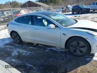 2019 Tesla Model 3 Long Range with VIN 5YJ3E1EBXKF452900, listed as a IAAI auction lot 41454947 with 93,277 mi miles. Bid and sale history available at carsss.com. Image 13.