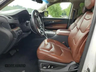2019 Cadillac Escalade ESV Premium Luxury z VIN 1GYS4JKJXKR268636, wystawiony jako Copart lot #58922025 z przebiegiem 137 285 mil mil oraz Szkoda całkowita • Salvage title. Historia ofert i sprzedaży dostępna na DreamBid. Obrazek 7.