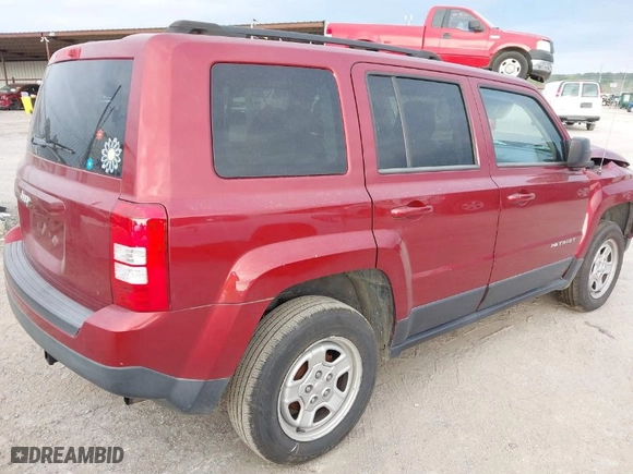 2015 Jeep Patriot Sport with VIN 1C4NJPBB1FD107229, listed as a IAAI auction lot 40175925 with 127,707 mi miles. Bid and sale history available at carsss.com. Image 4.