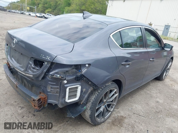 2017 Acura ILX z VIN 19UDE2F32HA012738, wystawiony jako IAAI lot #42188999 z przebiegiem 82 114 mil mil oraz . Historia ofert i sprzedaży dostępna na DreamBid. Obrazek 4.