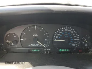 2000 Dodge Caravan SE with VIN 2B4GP45G0YR525310, listed as a Copart auction lot 69596394 with 299,957 mi miles and Salvage Title. Bid and sale history available at carsss.com. Image 9.