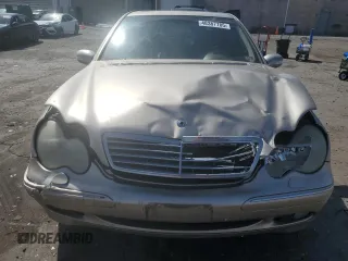 2002 Mercedes-Benz C 230/260/280/320 with VIN WDBRF61J22F251245, listed as a Copart auction lot 48387785 with 189,125 mi miles and Salvage Title. Bid and sale history available at DreamBid. Image 5.