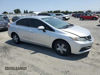 2014 Honda Civic LX z VIN 19XFB2F5XEE243221, wystawiony jako Copart lot #59990585 z przebiegiem 245 617 mil mil oraz Czysty tytuł • Clean title. Historia ofert i sprzedaży dostępna na DreamBid. Obrazek 4.