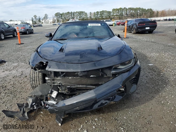 2017 Chevrolet Camaro 2SS with VIN 1G1FH3D73H0133853, listed as a Copart auction lot 83955294 with 0 mi miles and Salvage Title. Bid and sale history available at carsss.com. Image 5.