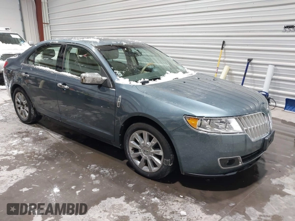 2012 Lincoln MKZ with VIN 3LNHL2JC1CR808629, listed as a IAAI auction lot 41556956 with 176,086 mi miles. Bid and sale history available at carsss.com. Image 1.