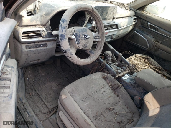 2020 Kia Telluride LX with VIN 5XYP24HC8LG038038, listed as a Copart auction lot 62649514 with 0 mi miles and Salvage Title. Bid and sale history available at carsss.com. Image 8.