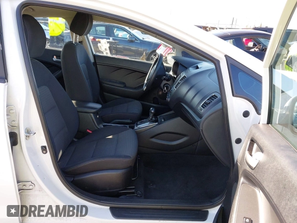 2018 Kia Forte LX with VIN 3KPFL4A73JE170771, listed as a IAAI auction lot 41809290 with 87,755 mi miles. Bid and sale history available at carsss.com. Image 5.