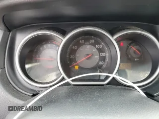 2009 Nissan Versa 1.6 z VIN 3N1CC11EX9L465053, wystawiony jako Copart lot #58202265 z przebiegiem 212 058 mil mil oraz Szkoda całkowita • Salvage title. Historia ofert i sprzedaży dostępna na DreamBid. Obrazek 9.