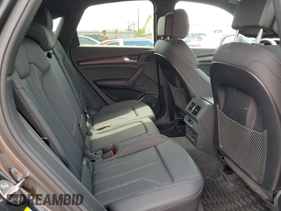 2023 Audi Q5 Sportback S line Premium с VIN WA14AAFY8P2149962, выставлен на аукционе Copart как лот 54021195 с пробегом 36 875 миль миль и Списание • Salvage title. История ставок и продаж доступна на DreamBid. Изображение 11.