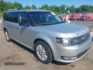 2016 Ford Flex SEL z VIN 2FMHK6C81GBA10395, wystawiony jako IAAI lot #42398870 z przebiegiem 271 457 mil mil oraz . Historia ofert i sprzedaży dostępna na DreamBid. Obrazek 1.