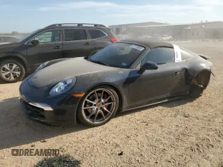 2015 Porsche 911 4S z VIN WP0BB2A97FS135050, wystawiony jako Copart lot #52713065 z przebiegiem 41 879 mil mil oraz Szkoda całkowita • Salvage title. Historia ofert i sprzedaży dostępna na DreamBid. Obrazek 1.