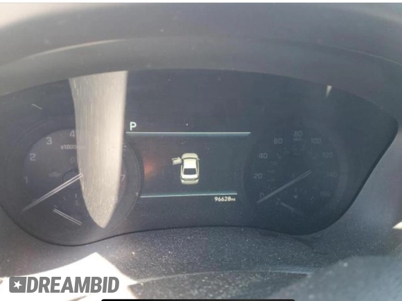 2018 Genesis G80 Sport with VIN KMHGN4JB9JU271815, listed as a Copart auction lot 84330524 with 96,628 mi miles and Clean Title. Bid and sale history available at DreamBid. Image 8.