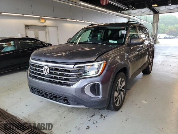 2024 Volkswagen Atlas SE with VIN 1V2HR2CA4RC557741, listed as a IAAI auction lot 42791846 with 20,380 mi miles and . Bid and sale history available at DreamBid. Image 8.