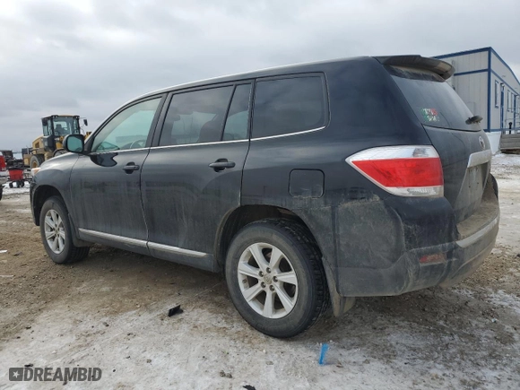 2011 Toyota Highlander with VIN 5TDZA3EH4BS016643, listed as a Copart auction lot 87071664 with 201,030 mi miles and Non Repairable. Bid and sale history available at carsss.com. Image 2.