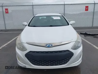 2012 Hyundai Sonata Hybrid with VIN KMHEC4A44CA038170, listed as a IAAI auction lot 41945015 with 90,404 mi miles and . Bid and sale history available at DreamBid. Image 13.