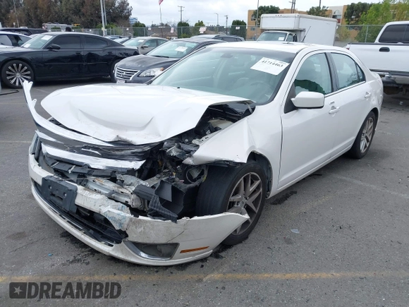 2011 Ford Fusion SEL with VIN 3FAHP0JA6BR298200, listed as a IAAI auction lot 41714463 with 131,391 mi miles. Bid and sale history available at carsss.com. Image 17.