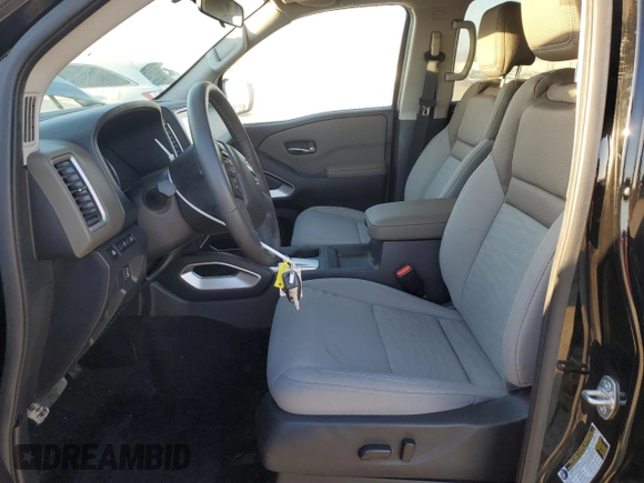 2024 Nissan Frontier SV с VIN 1N6ED1FK2RN603585, выставлен на аукционе Copart как лот 88889685 с пробегом 8 815 миль миль и Списание • Salvage title. История ставок и продаж доступна на DreamBid. Изображение 7.