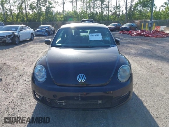 2015 Volkswagen Beetle Fleet Edition с VIN 3VWF17AT5FM640751, выставлен на аукционе IAAI как лот 41952659 с пробегом 172 089 миль миль и . История ставок и продаж доступна на DreamBid. Изображение 12.