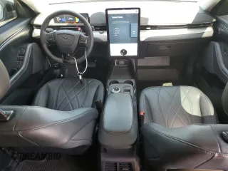 2023 Ford Mustang Mach-E Select с VIN 3FMTK1RM2PMA45902, выставлен на аукционе Copart как лот 61176965 с пробегом 21 056 миль миль и Списание • Salvage title. История ставок и продаж доступна на DreamBid. Изображение 8.