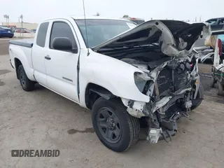 2006 Toyota Tacoma with VIN 5TETX22N06Z267015, listed as a IAAI auction lot 42507011 with 415,670 mi miles and . Bid and sale history available at DreamBid. Image 1.