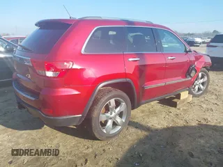 2013 Jeep Grand Cherokee Limited with VIN 1C4RJEBT3DC564366, listed as a IAAI auction lot 41485576 with 153,000 mi miles. Bid and sale history available at carsss.com. Image 4.