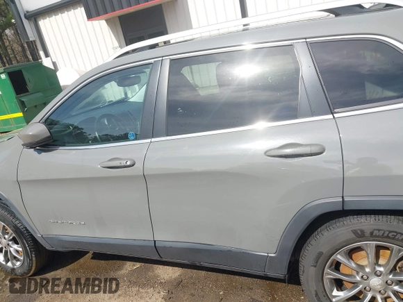 2020 Jeep Cherokee Latitude Plus with VIN 1C4PJMLB1LD608591, listed as a IAAI auction lot 41833275 with 90,838 mi miles and . Bid and sale history available at DreamBid. Image 14.