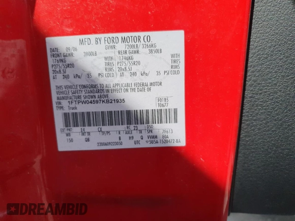 2007 Ford F-150 XLT z VIN 1FTPW04597KB21935, wystawiony jako Copart lot #50253215 z przebiegiem 368 300 mil mil oraz Szkoda całkowita • Salvage title. Historia ofert i sprzedaży dostępna na DreamBid. Obrazek 14.