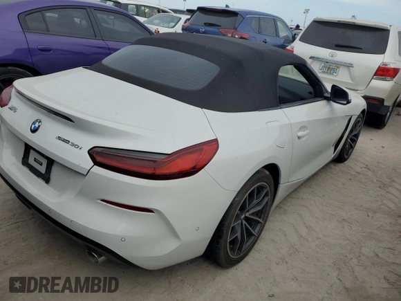 2019 BMW Z4 sDrive30i with VIN WBAHF3C5XKWW28607, listed as a Copart auction lot 76541334 with 0 mi miles and Non Repairable. Bid and sale history available at carsss.com. Image 3.
