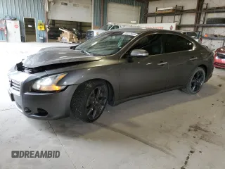 2014 Nissan Maxima SV z VIN 1N4AA5AP9EC478102, wystawiony jako Copart lot #52413845 z przebiegiem 104 615 mil mil oraz Szkoda całkowita • Salvage title. Historia ofert i sprzedaży dostępna na DreamBid. Obrazek 1.
