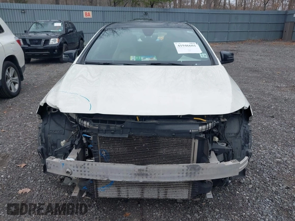 2018 Mercedes-Benz CLA 250 with VIN WDDSJ4GB2JN505570, listed as a IAAI auction lot 41946601 with 124,619 mi miles and . Bid and sale history available at DreamBid. Image 12.