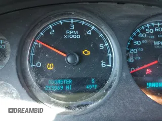 2009 GMC Yukon Denali z VIN 1GKFK03279R279042, wystawiony jako Copart lot #47779045 z przebiegiem 255 869 mil mil oraz Szkody całkowita. Historia ofert i sprzedaży dostępna na DreamBid. Obrazek 9.