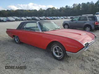 1962 Ford Thunderbird with VIN 2Y87Z133196, listed as a Copart auction lot 79568844 with 1,738 mi miles and Salvage Title. Bid and sale history available at DreamBid. Image 4.