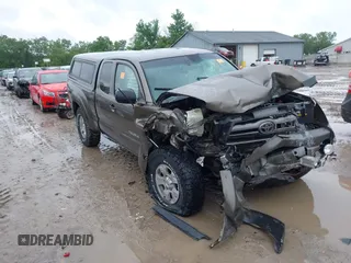 2009 Toyota Tacoma with VIN 5TEUU42N79Z609797, listed as a IAAI auction lot 42549544 with 99,532 mi miles and . Bid and sale history available at DreamBid. Image 1.