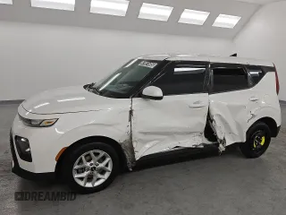 2022 Kia Soul LX with VIN KNDJ23AU5N7172234, listed as a Copart auction lot 47651605 with 45,890 mi miles and Clean Title. Bid and sale history available at carsss.com. Image 1.