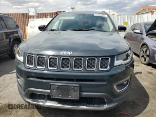 2018 Jeep Compass Limited z VIN 3C4NJCCB0JT367938, wystawiony jako Copart lot #54903035 z przebiegiem 50 310 mil mil oraz Szkoda całkowita • Salvage title. Historia ofert i sprzedaży dostępna na DreamBid. Obrazek 5.