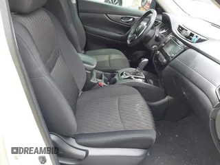2020 Nissan Rogue S z VIN 5N1AT2MT0LC797327, wystawiony jako IAAI lot #42464199 z przebiegiem 44 470 mil mil oraz . Historia ofert i sprzedaży dostępna na DreamBid. Obrazek 5.