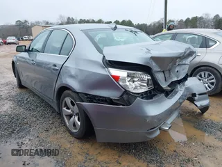 2005 BMW 5 Series 530i with VIN WBANA73585CR59264, listed as a IAAI auction lot 41567613 with Not Provided miles and . Bid and sale history available at carsss.com. Image 3.