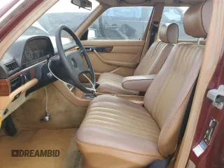 1984 Mercedes-Benz 300 300SD with VIN WDBCB20A8EA088100, listed as a Copart auction lot 80169664 with 138,304 mi miles and Clean Title. Bid and sale history available at carsss.com. Image 7.