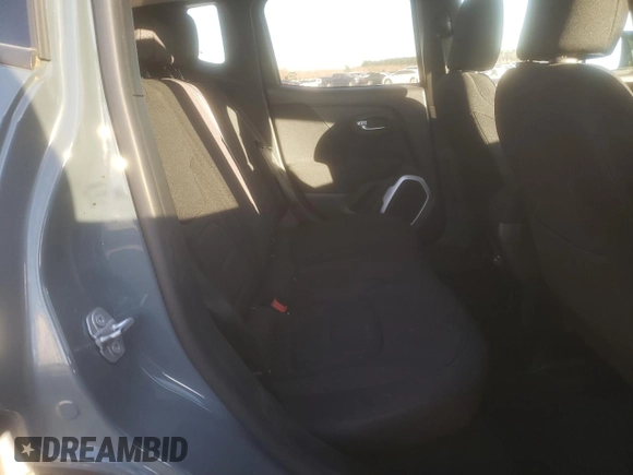 2018 Jeep Renegade Latitude with VIN ZACCJBBB1JPH56663, listed as a Copart auction lot 49224205 with 77,335 mi miles and Salvage Title. Bid and sale history available at DreamBid. Image 11.