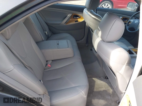 2007 Toyota Camry LE with VIN 4T1BK46KX7U525522, listed as a IAAI auction lot 41198095 with 77,465 mi miles and . Bid and sale history available at DreamBid. Image 8.
