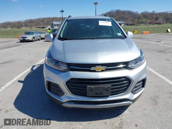 2018 Chevrolet Trax LT with VIN KL7CJLSB4JB734606, listed as a IAAI auction lot 41838892 with 42,122 mi miles. Bid and sale history available at carsss.com. Image 12.