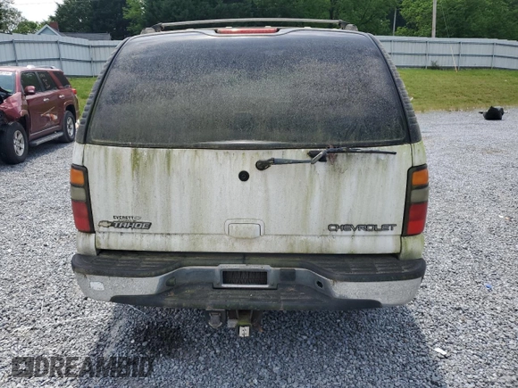 2004 Chevrolet Tahoe LS with VIN 1GNEK13Z94R183584, listed as a Copart auction lot 55050675 with 200,897 mi miles and Clean Title. Bid and sale history available at carsss.com. Image 6.