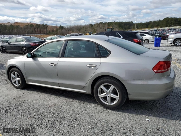 2013 Volkswagen Passat S with VIN 1VWAP7A3XDC021540, listed as a Copart auction lot 47683435 with 283,842 mi miles and Non Repairable. Bid and sale history available at carsss.com. Image 2.